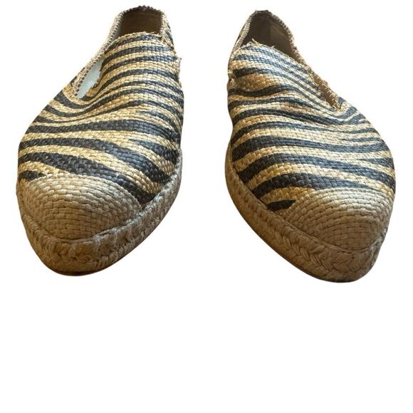 Stuart Weitzman Zebra Print Striped Raffia Espadrilles Flats - Picture 9 of 10